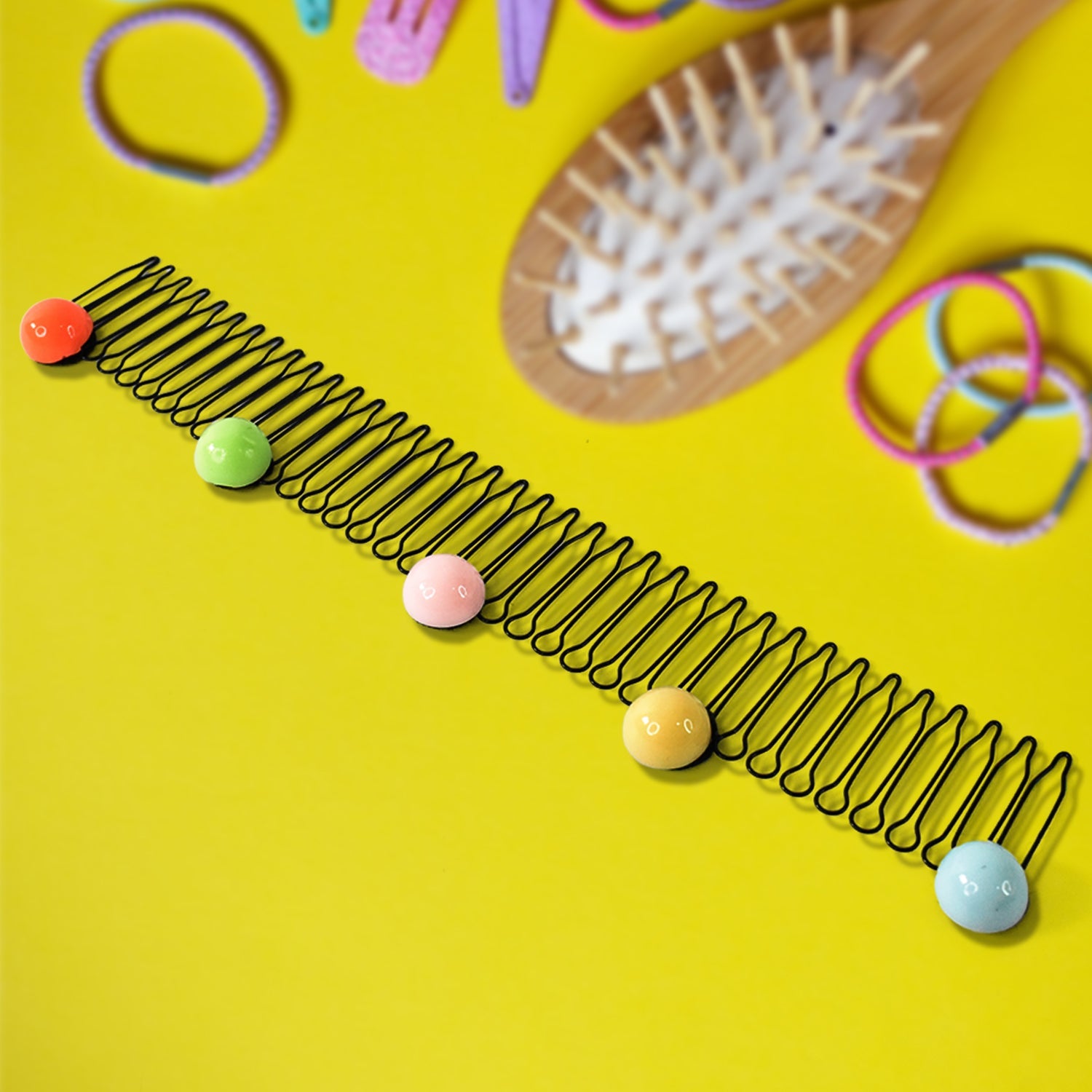 Cartoon Hair Clip for Kids – Curly Hair Tidy Comb Accessory (1 Pc)